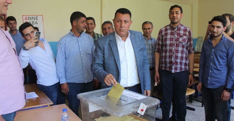 İbrahim Özyavuz Harran'da oyunu kullandı